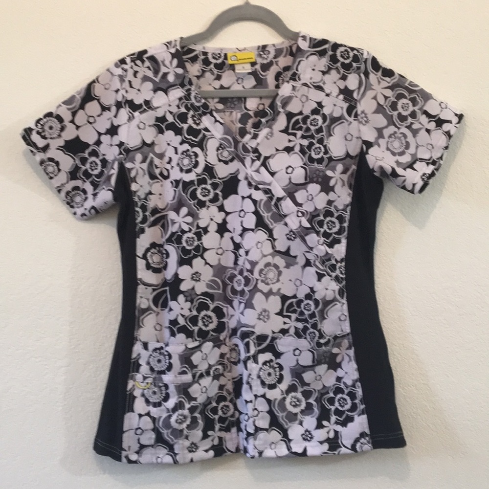 WonderWink Scrub Top